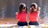 Twins separated for 44 years, one in Korea, one in America, how did they grow up differently?