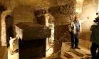 Two ancient Egyptian tombs appeared, 4,300 years old