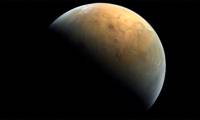 UAE spacecraft takes photos of the solar system's largest volcano