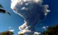 Volcano sprayed ash column 5,000 m