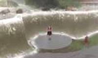 Watch this video, you will understand how dangerous Florence super typhoon is!