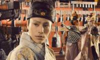 What is the difference between Western eunuchs and Chinese eunuchs?