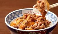 Why are Japanese people no longer interested in rice and gradually switching to bread?