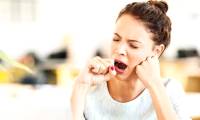 Why does sleep loss make our eyes itchy?