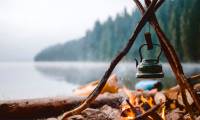 Why does wood catch fire and metal doesn't?